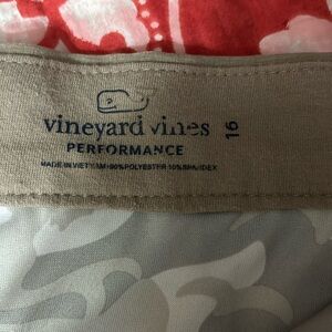 Boys Vineyard Vines shorts